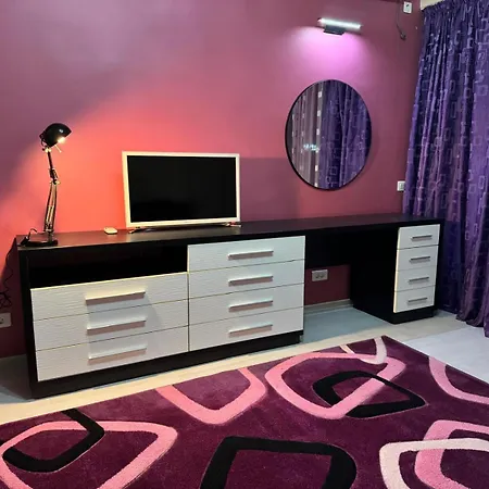 2 Heart Unirii Near Center *