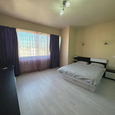 2 Heart Unirii Near Center Bucarest