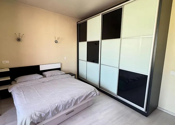 2 Heart Unirii Near Center Bukarest