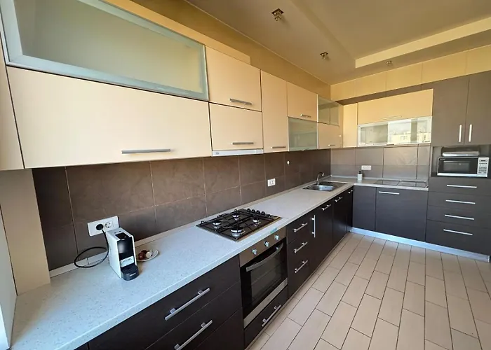 2 Heart Unirii Near Center 아파트 *