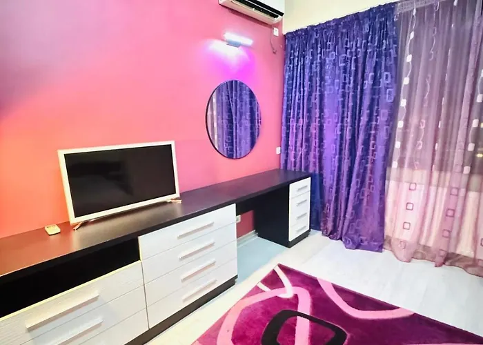 2 Heart Unirii Near Center